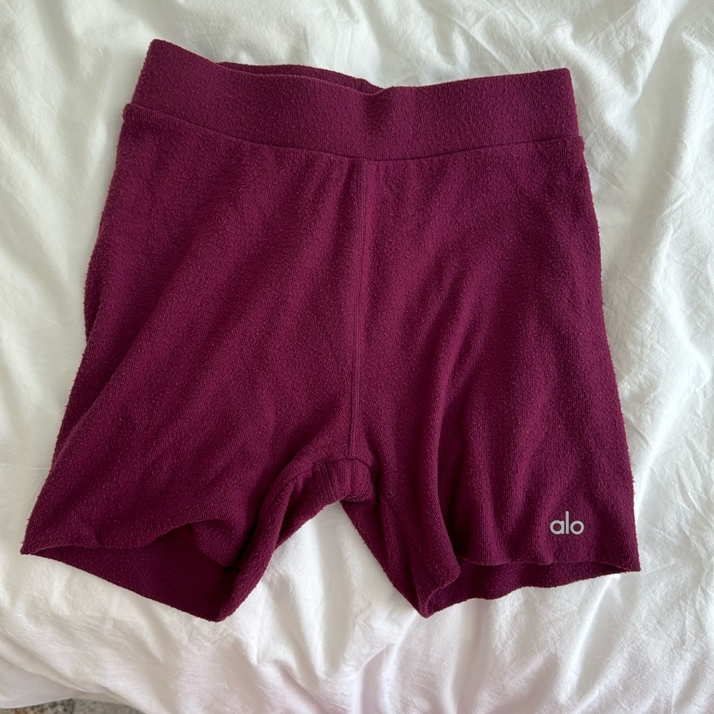 Alo soft biker shorts, size small